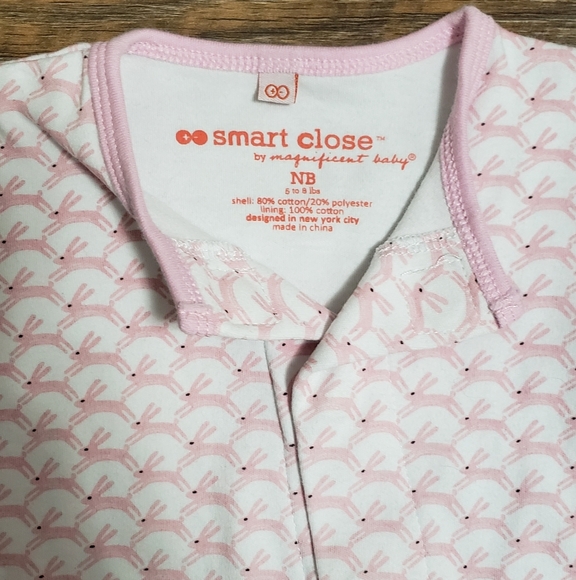 Magnetic romper - Picture 2 of 2